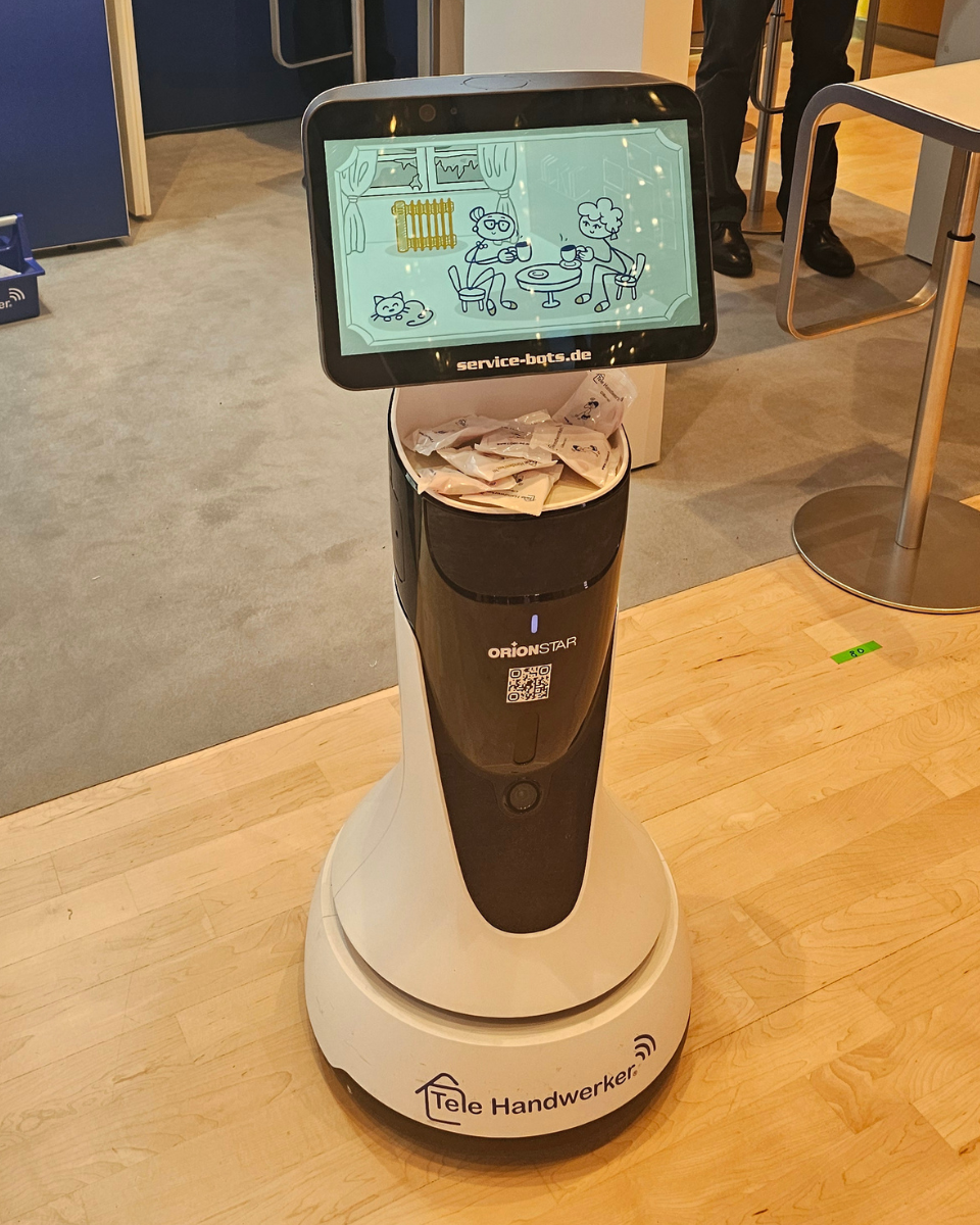 der GreetingBot Mini stellt sich vor